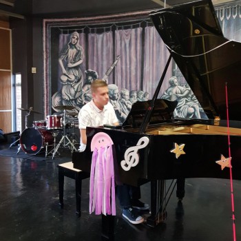 UnderSea_WhatsApp Image 2018-05-07 at 11.04.02