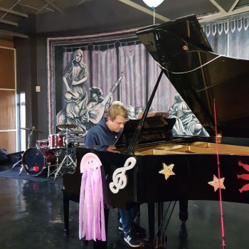 UnderSea_WhatsApp Image 2018-05-07 at 11.04.03(2)